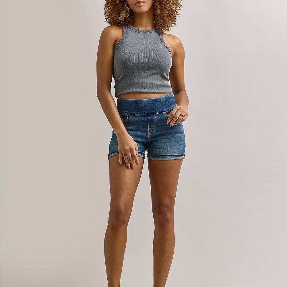 **4 for $20!** Rock & Republic Fever Short